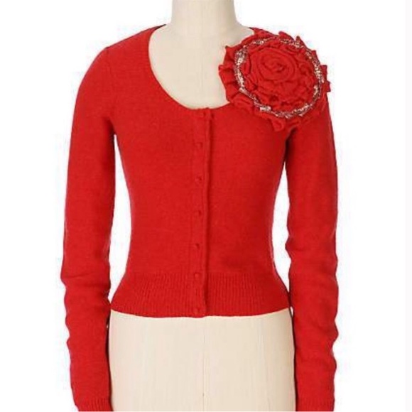 Anthropologie Sweaters - EUC Anthropologie Sleeping on Snow Red Flower Cardigan Medium
